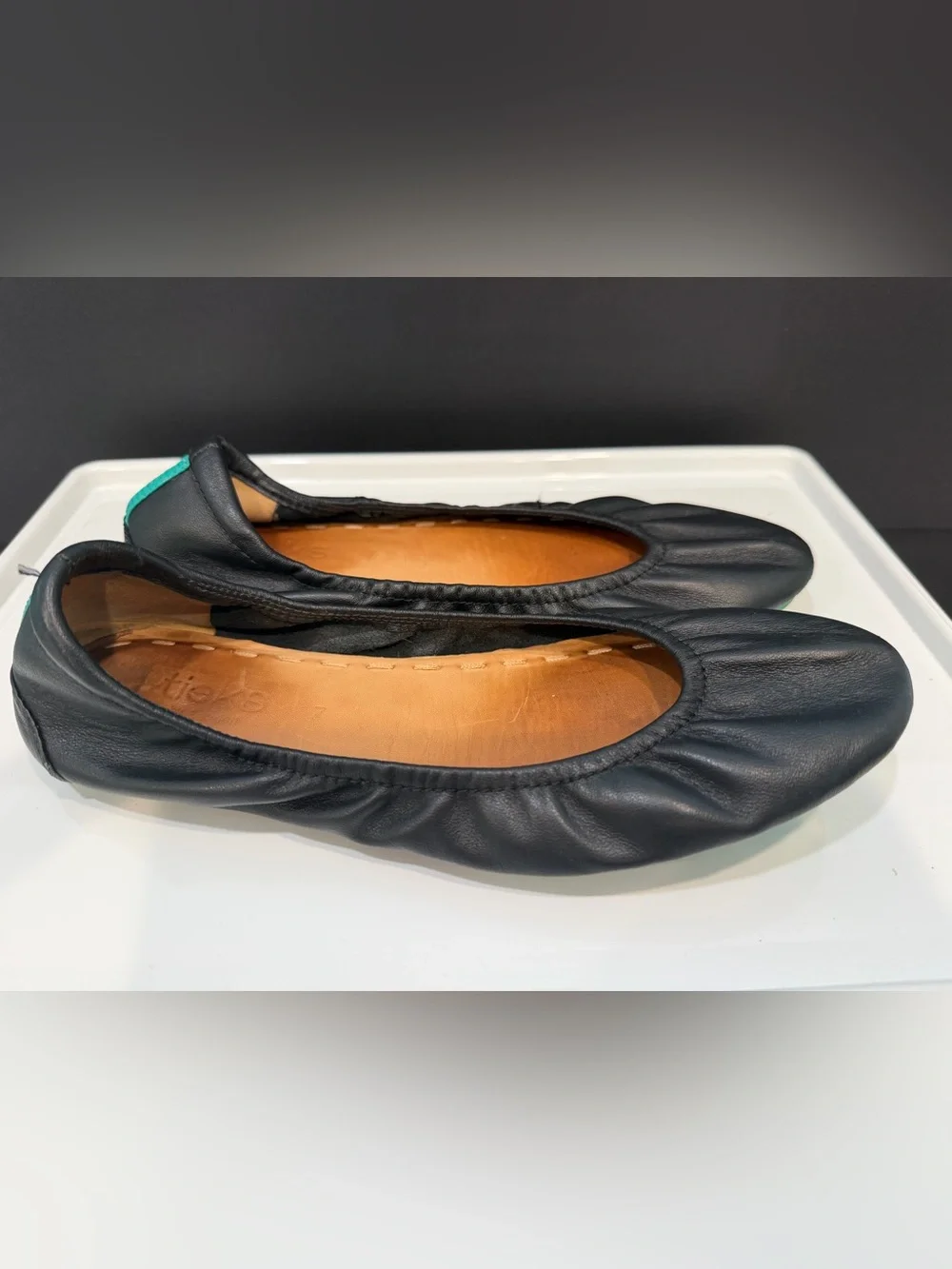 Tieks Matte Black Leather Ballet Flats — Size 7